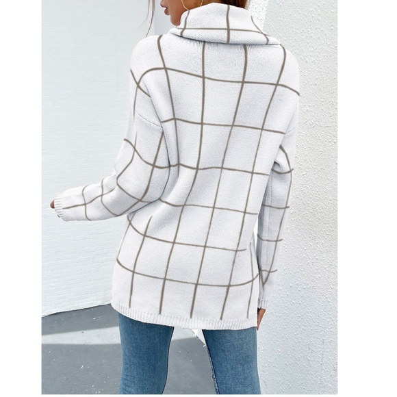 Rouge! White and Tan Grid Turtleneck Sweater - Picture 2 of 7